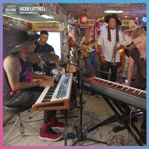 国产与亚洲成人网站
